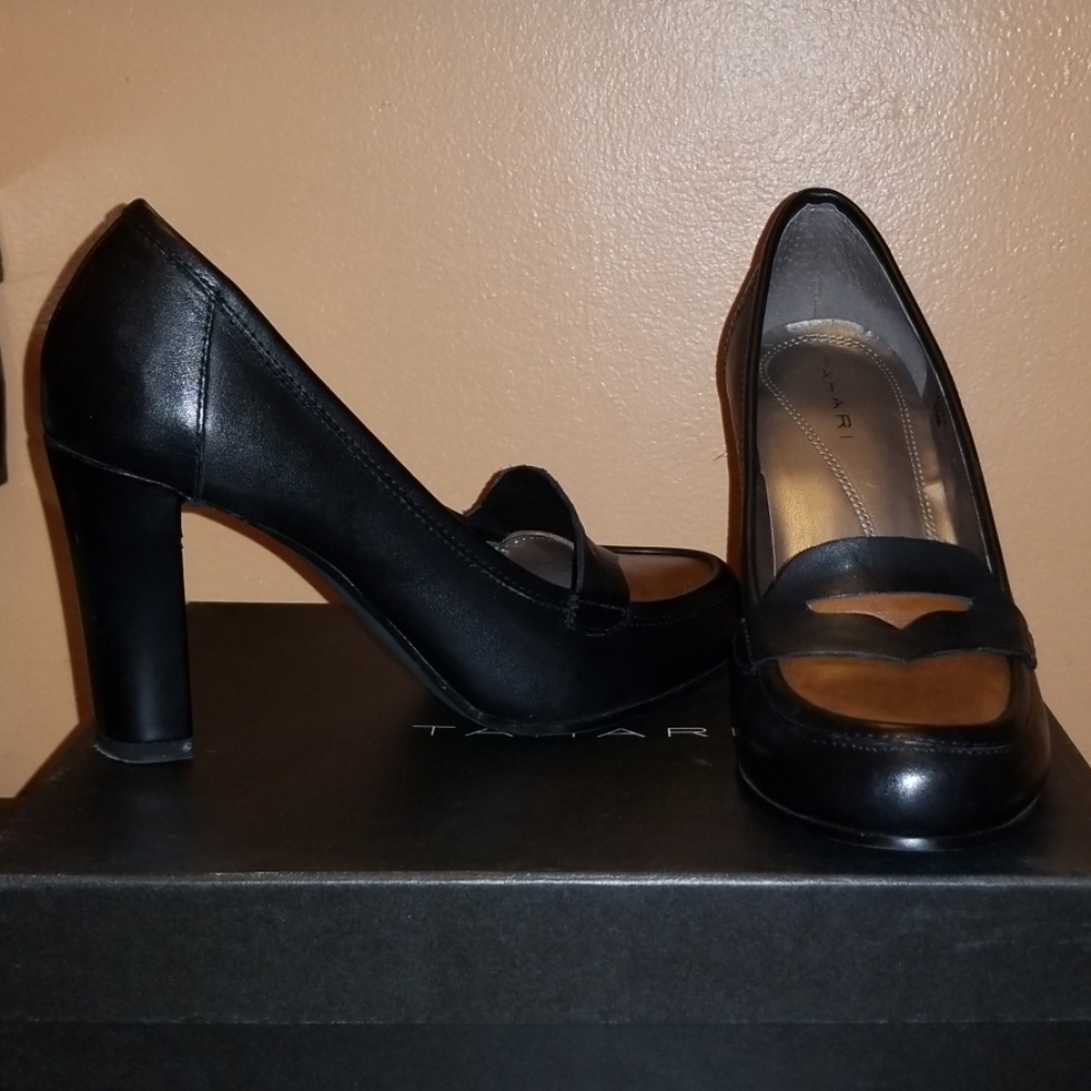 Black Tahari Heels